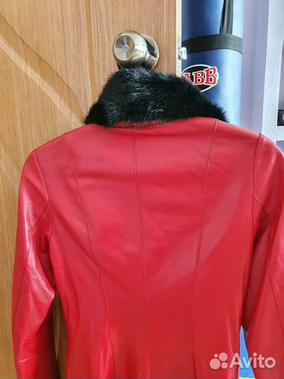 Плащ кожаный