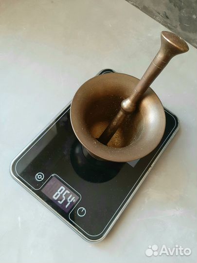 Старинная ступка с пестиком