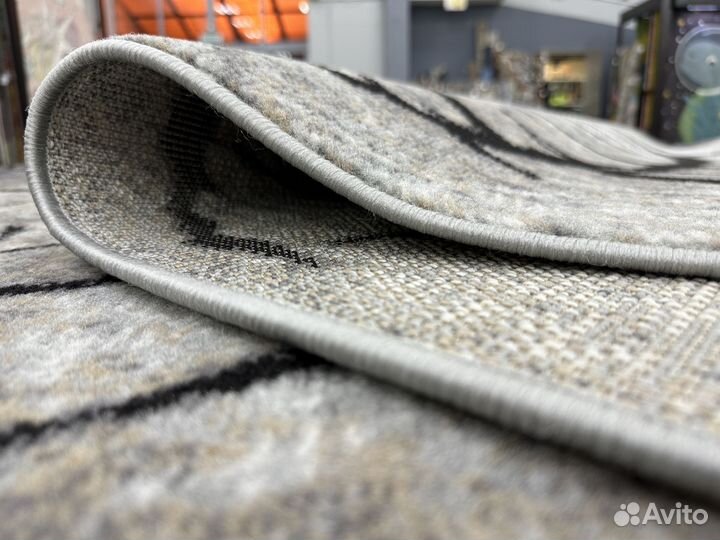 Ковер новый 2х3