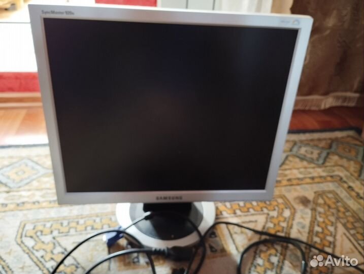Монитор для компьютера 4 на 3