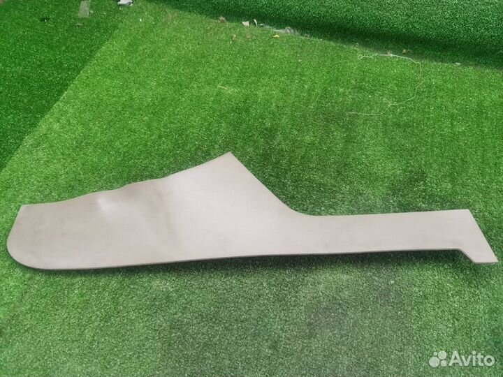 Консоль между сидений передний левый Volvo S80