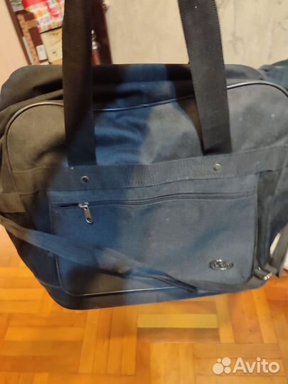 Сумка с к колёсиками