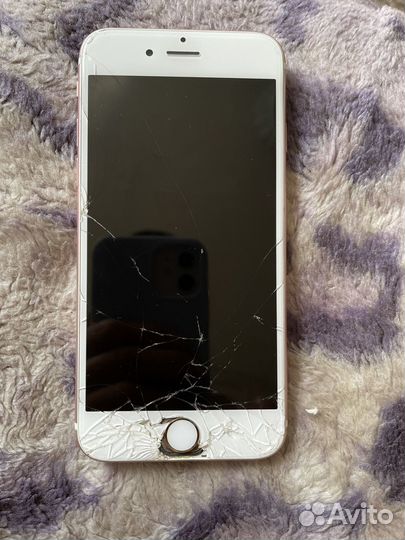 Телефон iPhone 6s