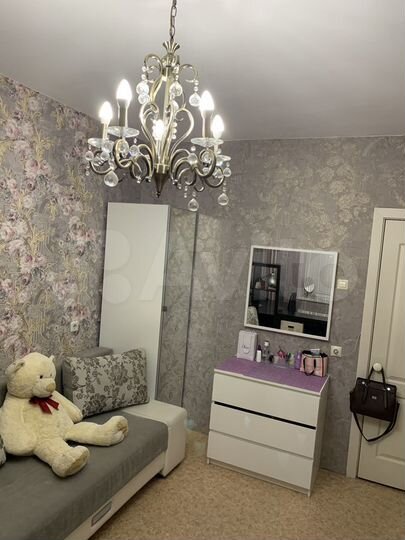 2-к. квартира, 68 м², 12/17 эт.