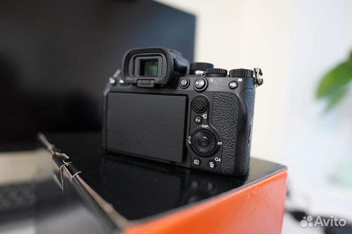 Фотоаппарат sony A7 4 body. Состояние нового