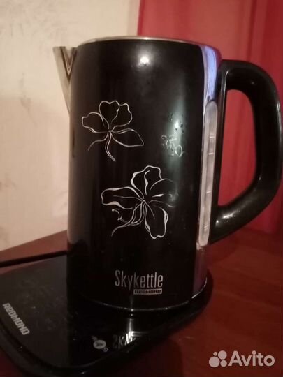 Чайник электрический бу