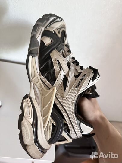 Balenciaga track 2 black white