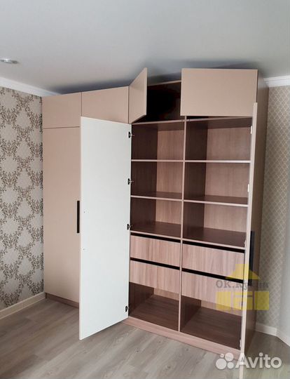 Шкаф в детскую