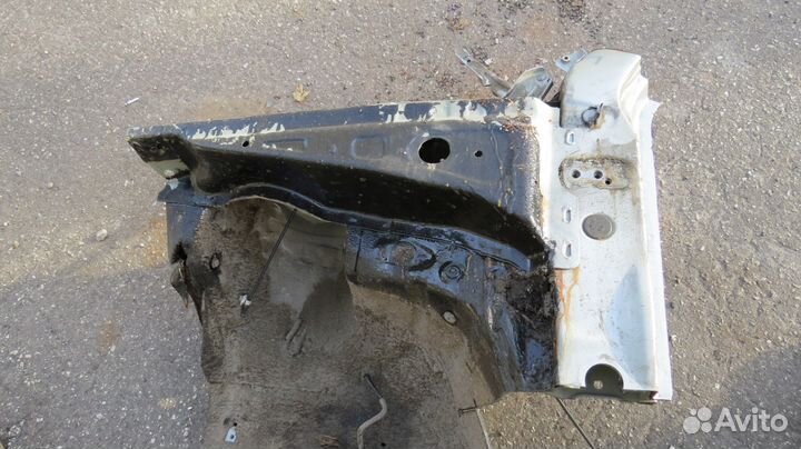 Брызговик левый Lifan X60