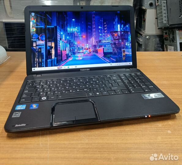 Ноутбук Toshiba satellite c850