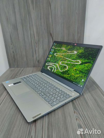 Ноутбук lenovo N5030/8gb/256gb новый