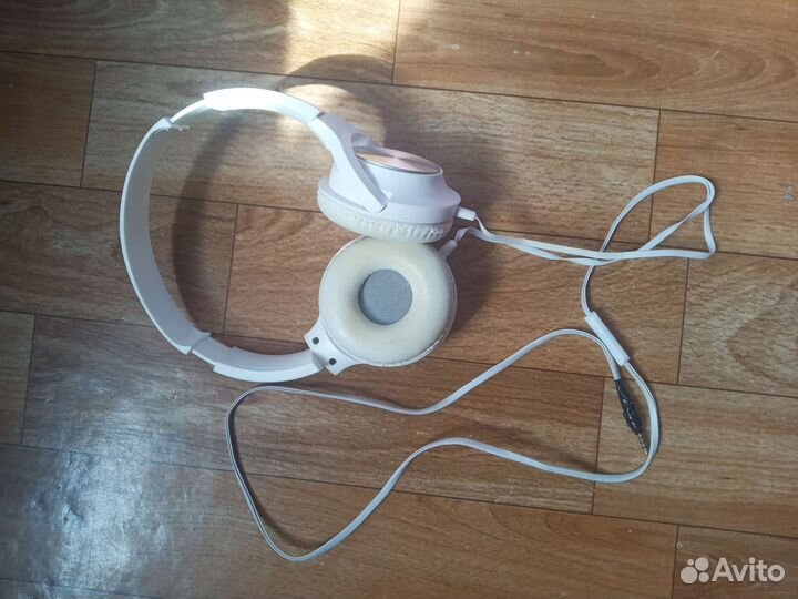 Наушники проводные