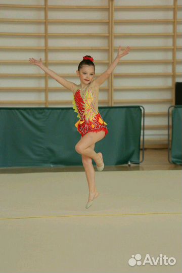 Купальник гимнастический