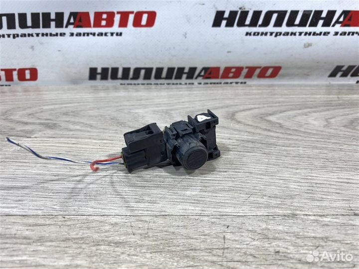 Датчик парковки Мазда 3 bm бм