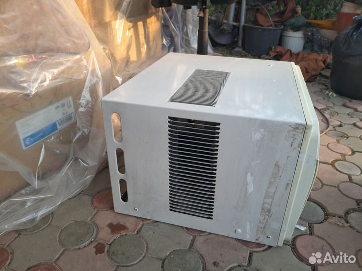 Оконный кондиционер бу