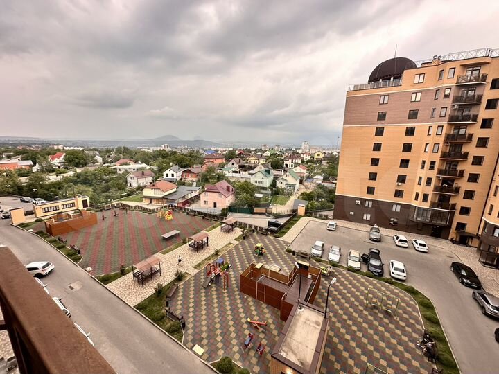 2-к. квартира, 81,7 м², 9/10 эт.