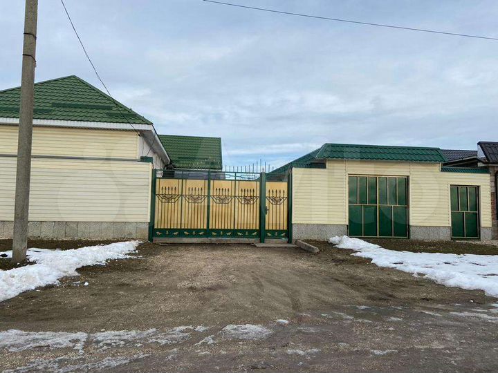 Дом 200 м² на участке 20 сот.