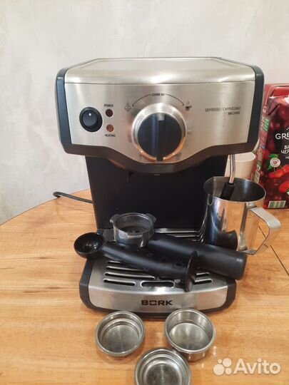 Кофеварка рожковая bork