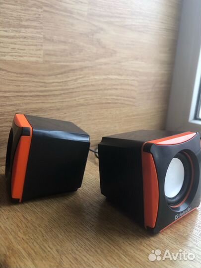 Компьютерные колонки defender