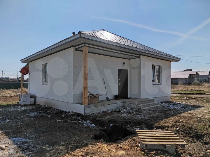 Дом 90 м² на участке 6 сот.