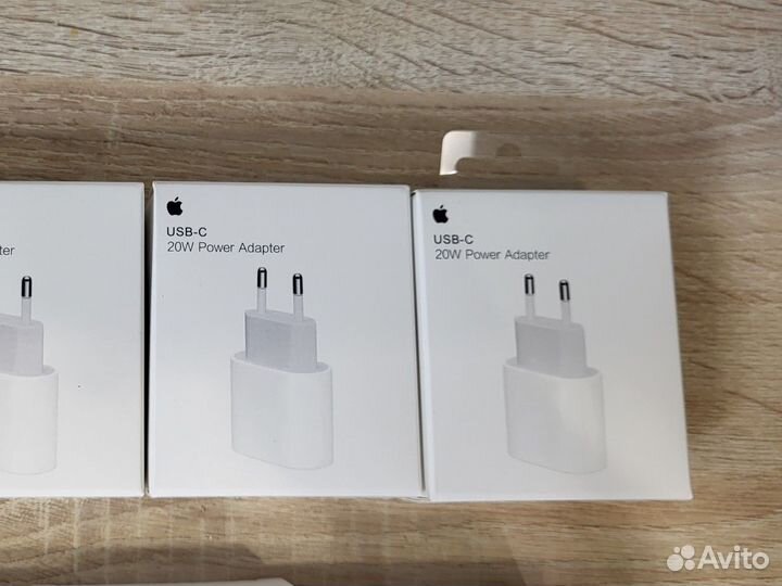 Быстрая Зарядка для iPhone 20w и на 35w