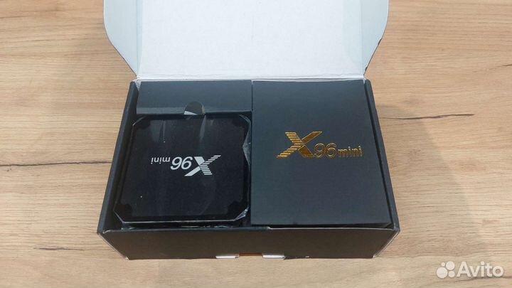 Android Smart TV приставка X96