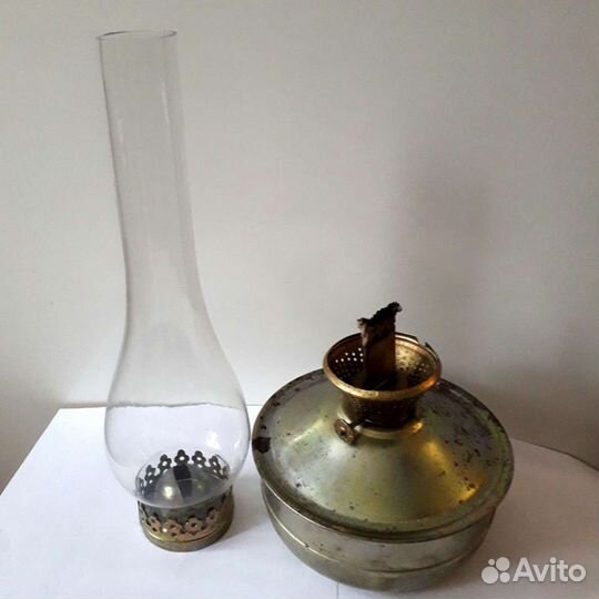 Керосиновая лампа