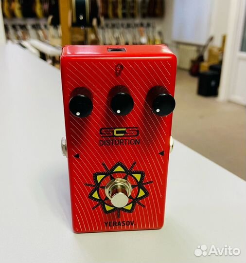 Педаль эффектов новая Yerasov SCS-RT-10 Distortion