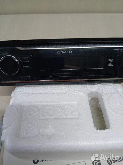 Магнитола kenwood KMM 304y