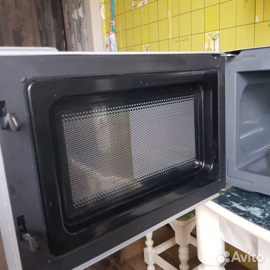 Микроволновая печь