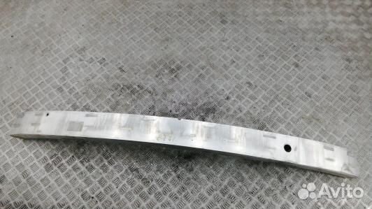 Усилитель бампера передний (кронштейн) mercedes be