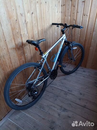 Горный велосипед GT Aggressor 3.0 (2012)