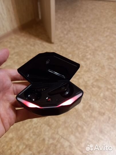 Беспроводные наушники