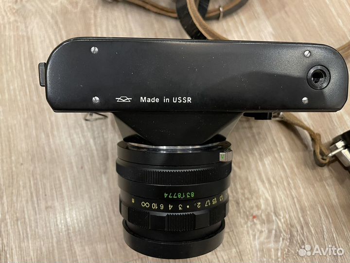 Плёночный фотоаппарат Zenit EM + Helios 44-M