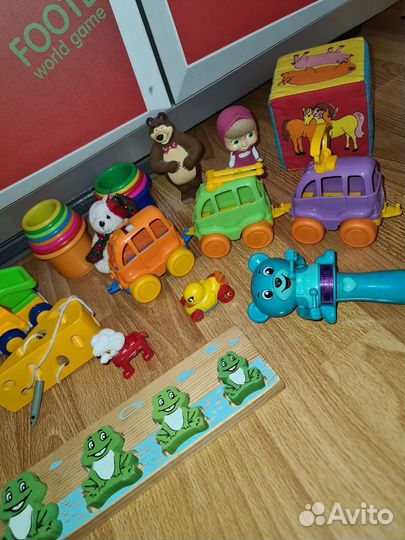 Развивающие игрушки для малышей