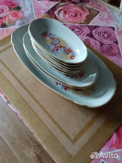 Столовый сервиз новый