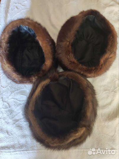 Шапки женские норковые, цена за все