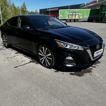 Nissan Altima 2.5 CVT, 2020, 93 000 км, с пробегом, цена 2 100 000 руб.