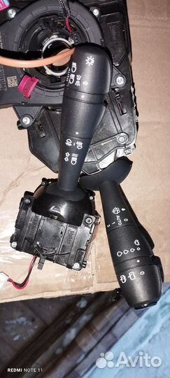 Подрулевой переключатель LADA vesta