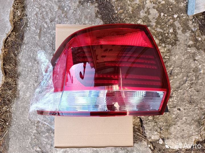Задний левый фонарь Volkswagen Polo Sedan рест