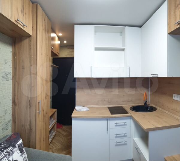 Комната 9 м² в 4-к., 1/10 эт.