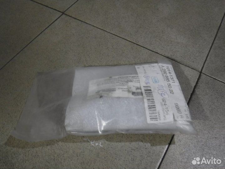 Заглушка буксировочного крюка Mercedes-Benz