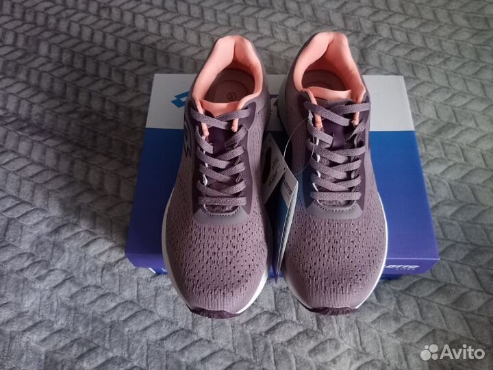 Кроссовки женские Lotto