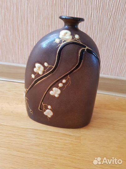 Керамическая ваза