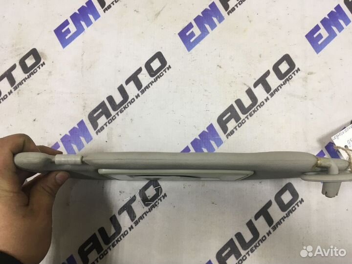 Козырек солнцезащитный правый Джили мк