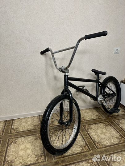 Трюковой велосипед bmx