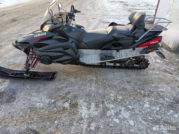 Снегоход yamaha
