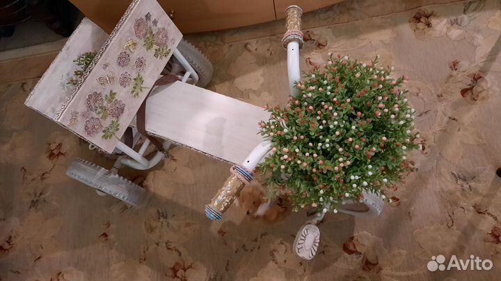 Детский трехколесный велосипед