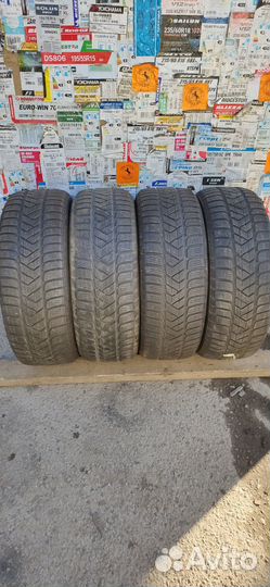 Pirelli Winter Sottozero 3 215/60 R16 99H