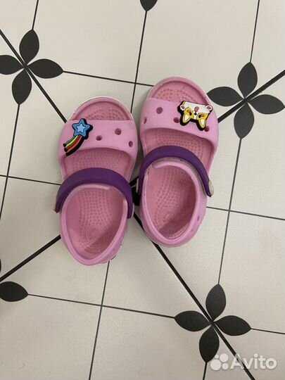 Сандалии crocs c6